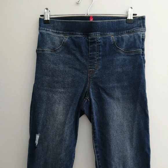 Spanx High Rise Distressed Ankle Skinny Jeans in Medium Wash Medium - Picture 6 of 16